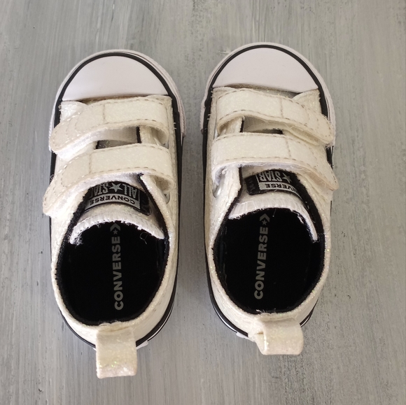 Converse Chuck Taylor All Star 2V Winter Glitter Sneakers Baby Girls Size 5 - Picture 12 of 14